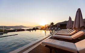 Royal Blue Resort & Residences